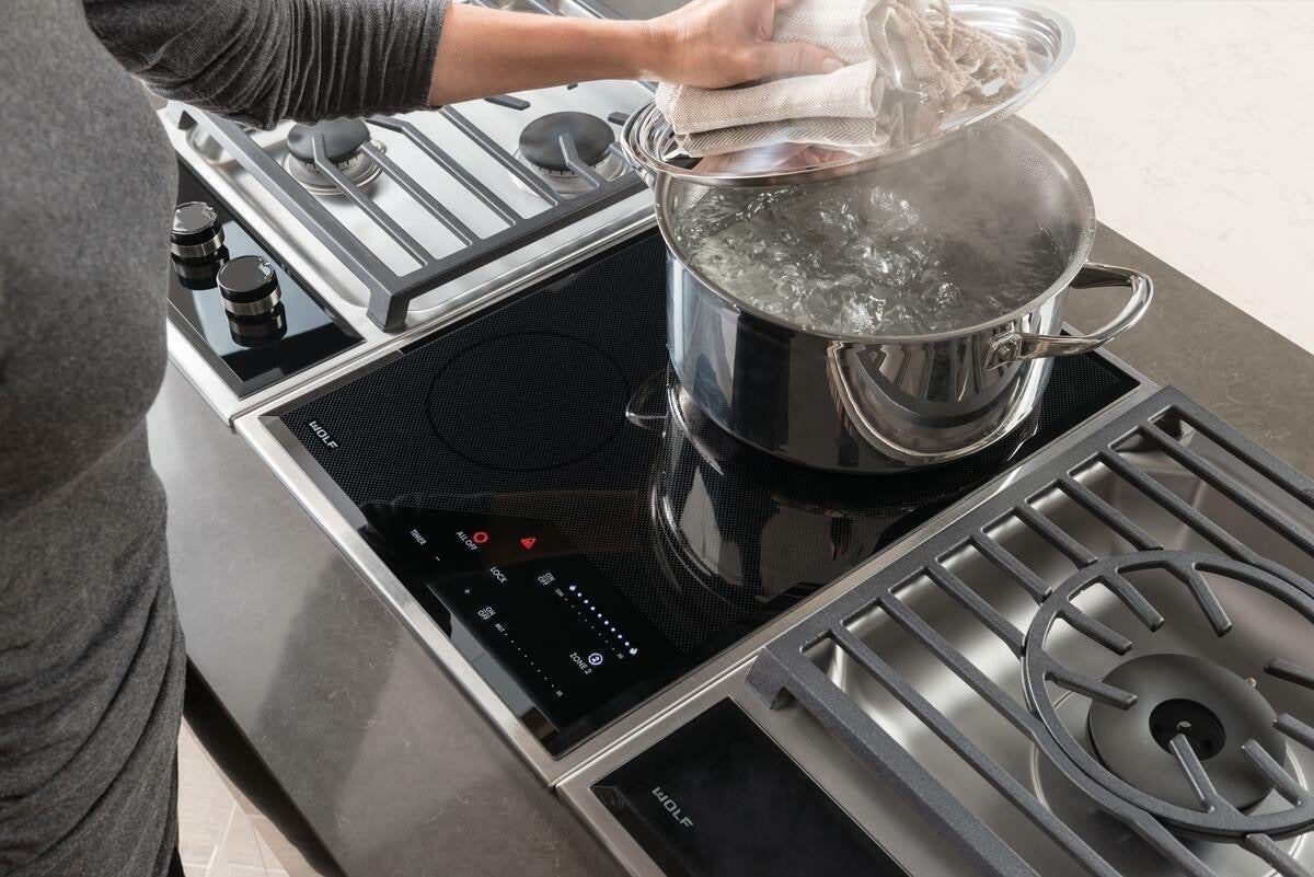 Wolf Transitional Multifunction Cooktop Module ICBMM15TF/S