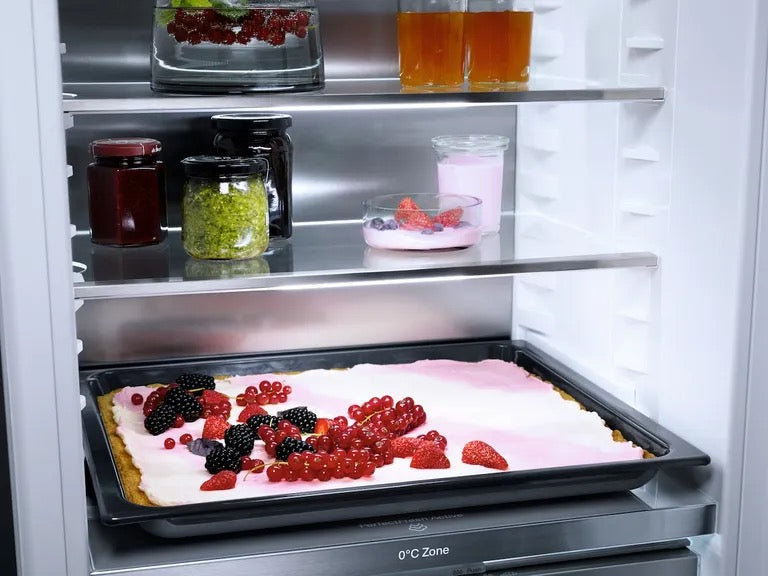 Miele KFN7744C Built In Fridge Freezer
