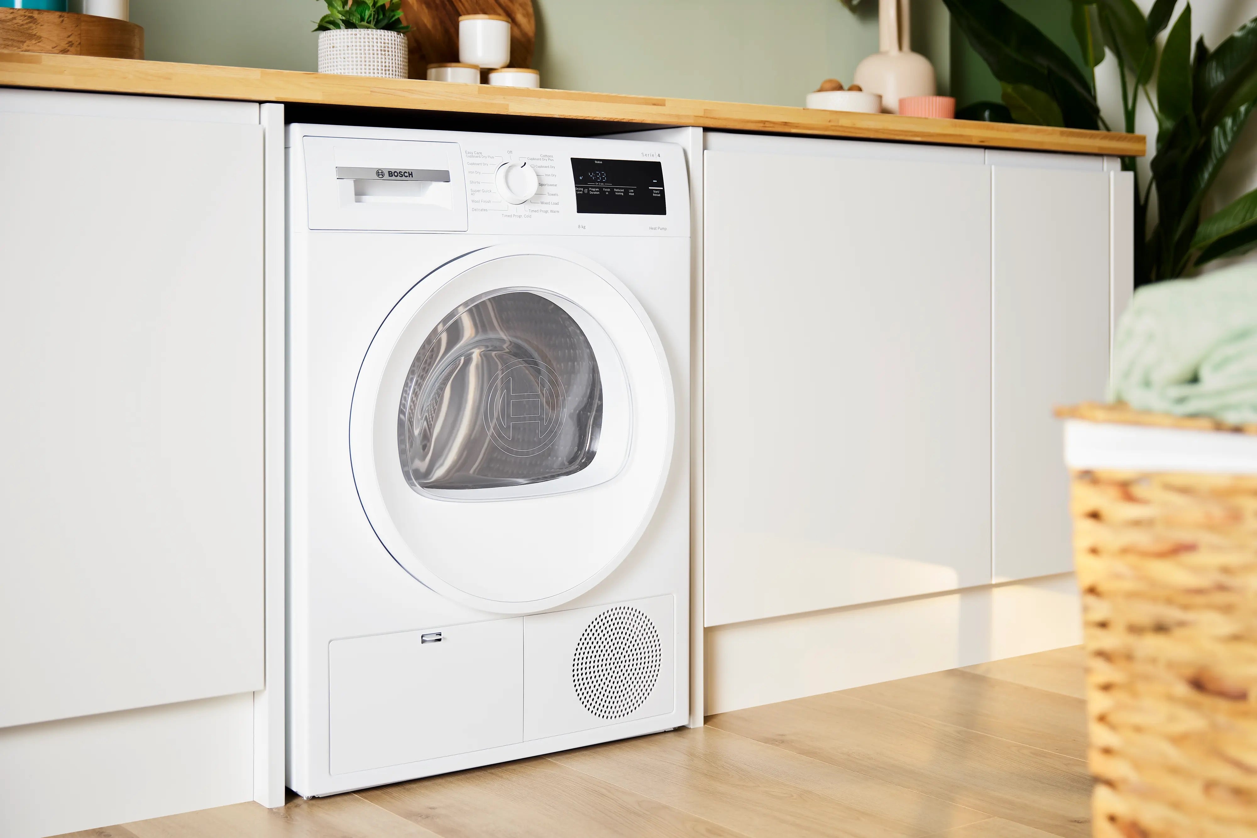 Bosch Series 4 Heat pump tumble dryer - WTH85225GB