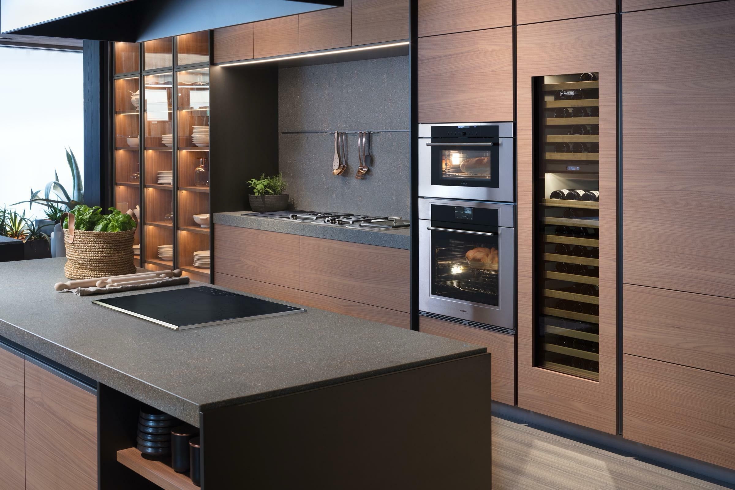 Wolf M Series Transitional Single Oven ICBSO3050TM/S/T