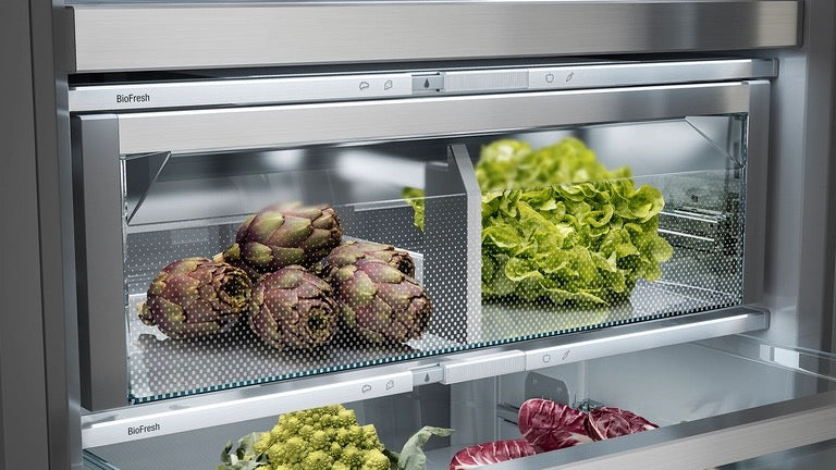 Liebherr Monolith Integrated Refrigerator - EKB 9671 BioFresh
