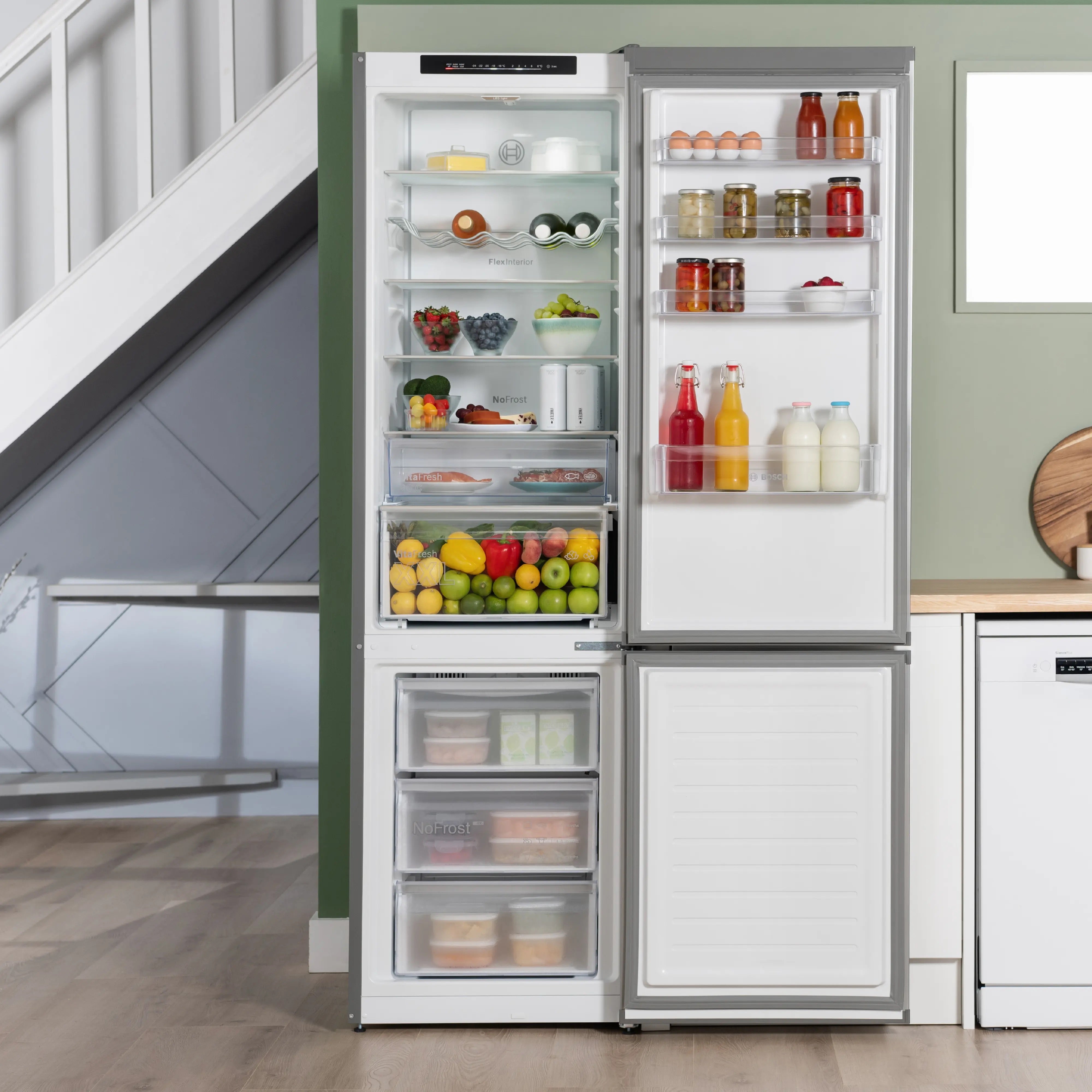 Bosch Series 4 Free-standing fridge-freezer Stainless steel look - KGN392LDFG