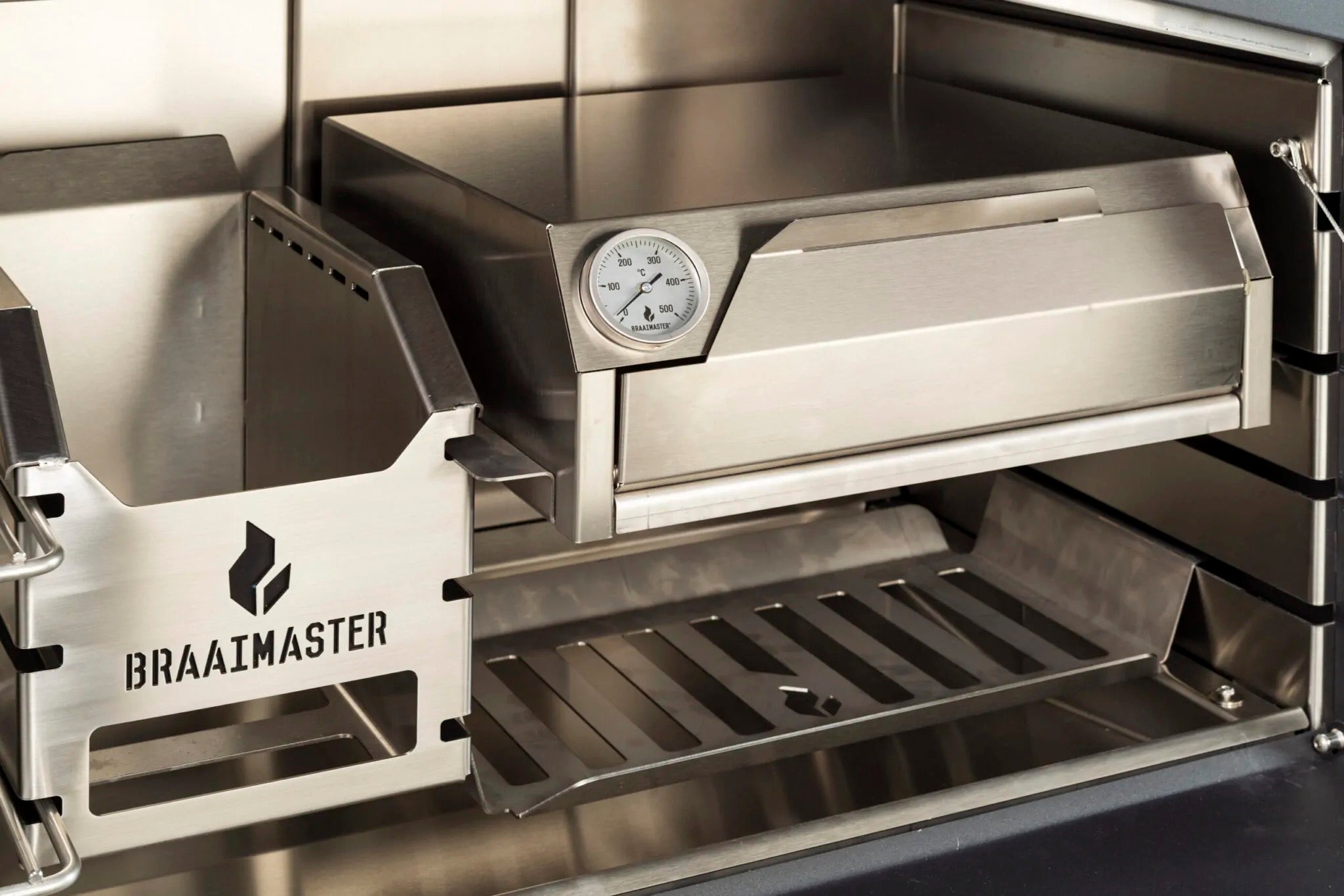 Braaimaster Fireplace Grate
