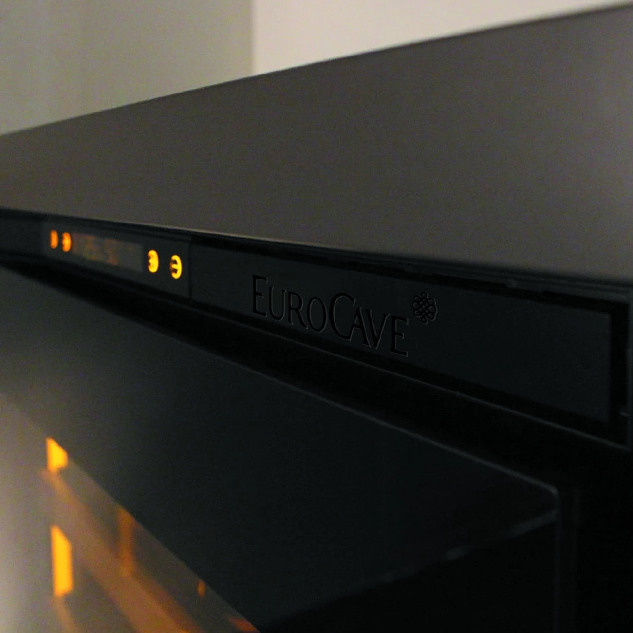 EuroCave Small wine maturing cabinet, 1 temperature, which can be built-in or flush fitted - Inspiration