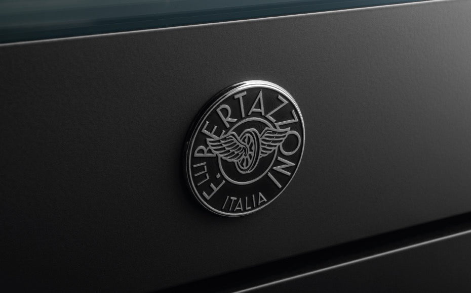 Bertazzoni Professional Series 90 cm Air-Tec cooker with induction top and integrated hood, electronic oven