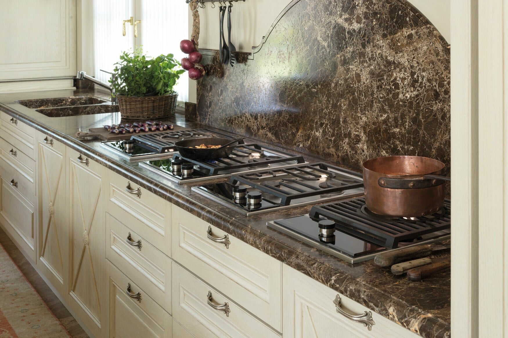 Wolf Transitional Gas Cooktop 3 ICBCG152TF/S