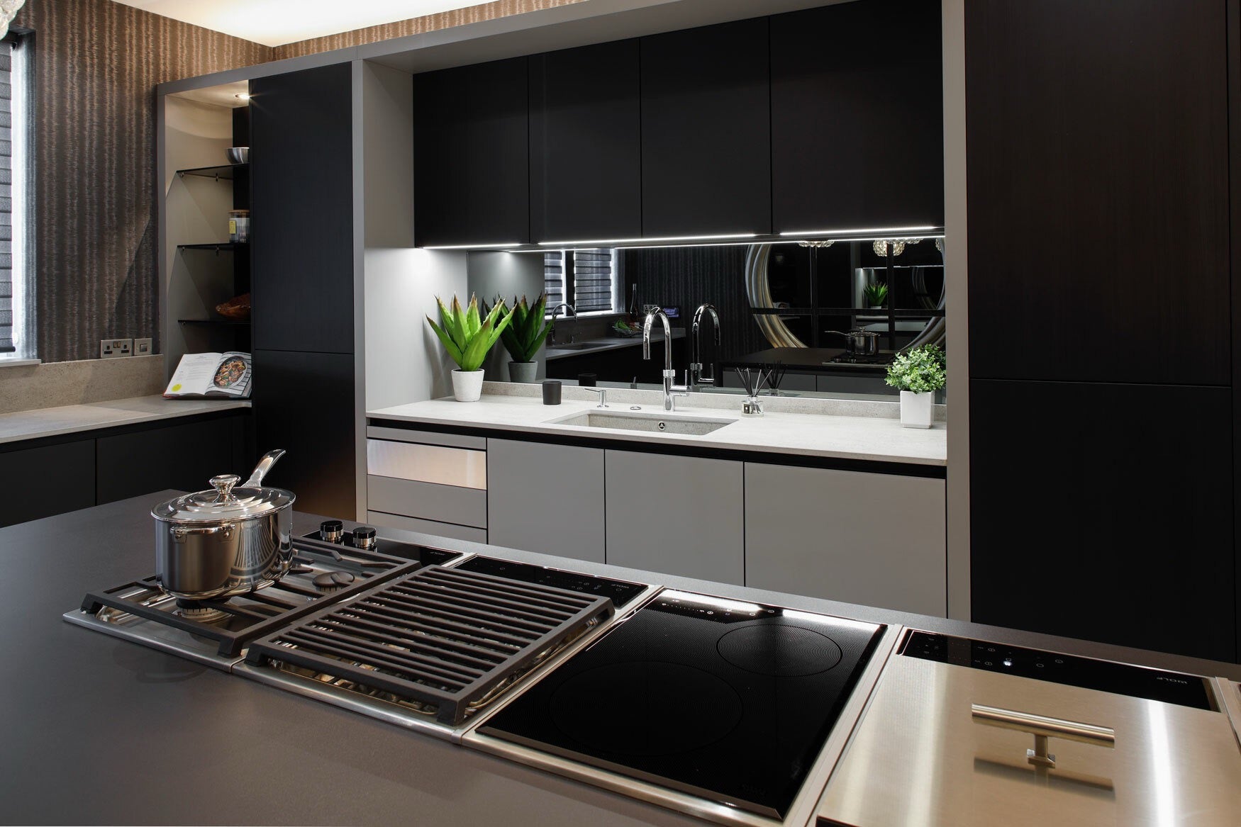 Wolf Transitional Gas Cooktop 3 ICBCG152TF/S