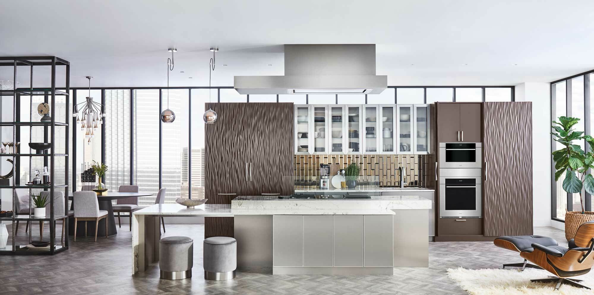 Sub-Zero Large Refrigerator/Freezer with Internal Water Dispenser Tall 914mm ICBDET3650CIID