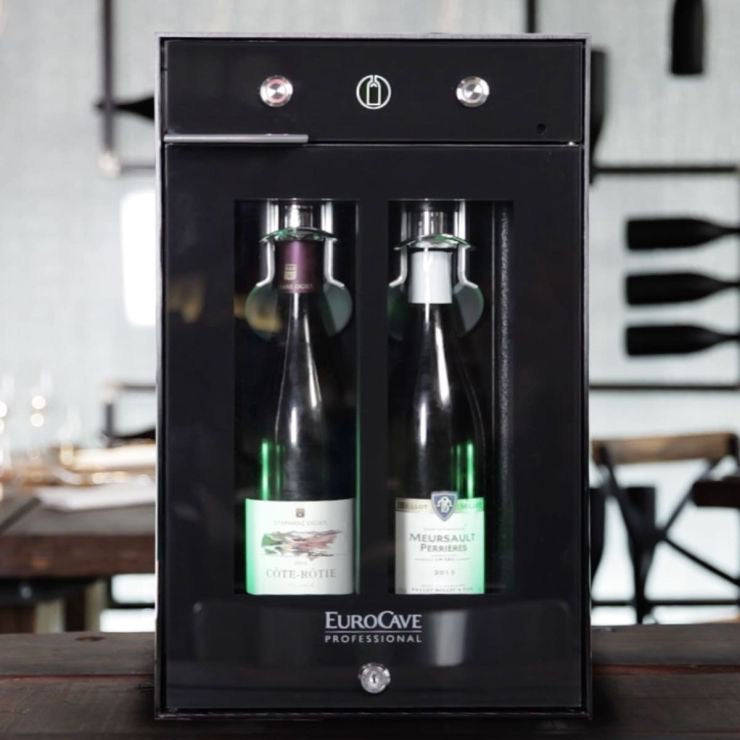 EuroCave 2-bottle wine bar - brings wine to the correct temperature and preserves open bottles