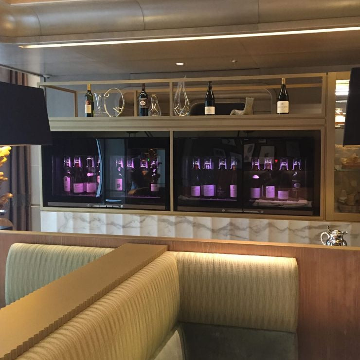 EuroCave 8-bottle wine bar - brings wine to the correct temperature and preserves open bottles
