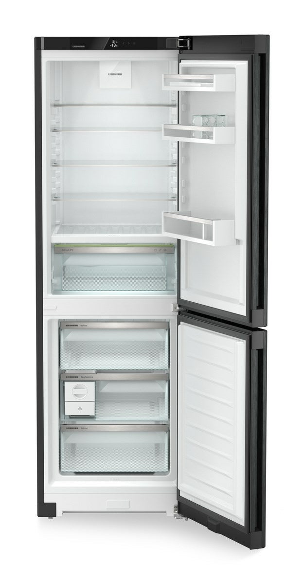 Liebherr CBNbda 5223 plus BioFresh NoFrost Fridge-freezer with BioFresh and NoFrost