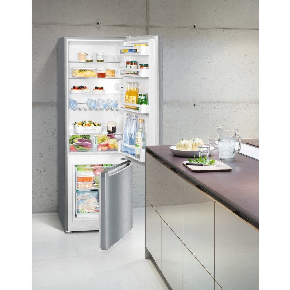 Liebherr CUele 2831 Automatic refrigerator-freezer with SmartFrost Silver
