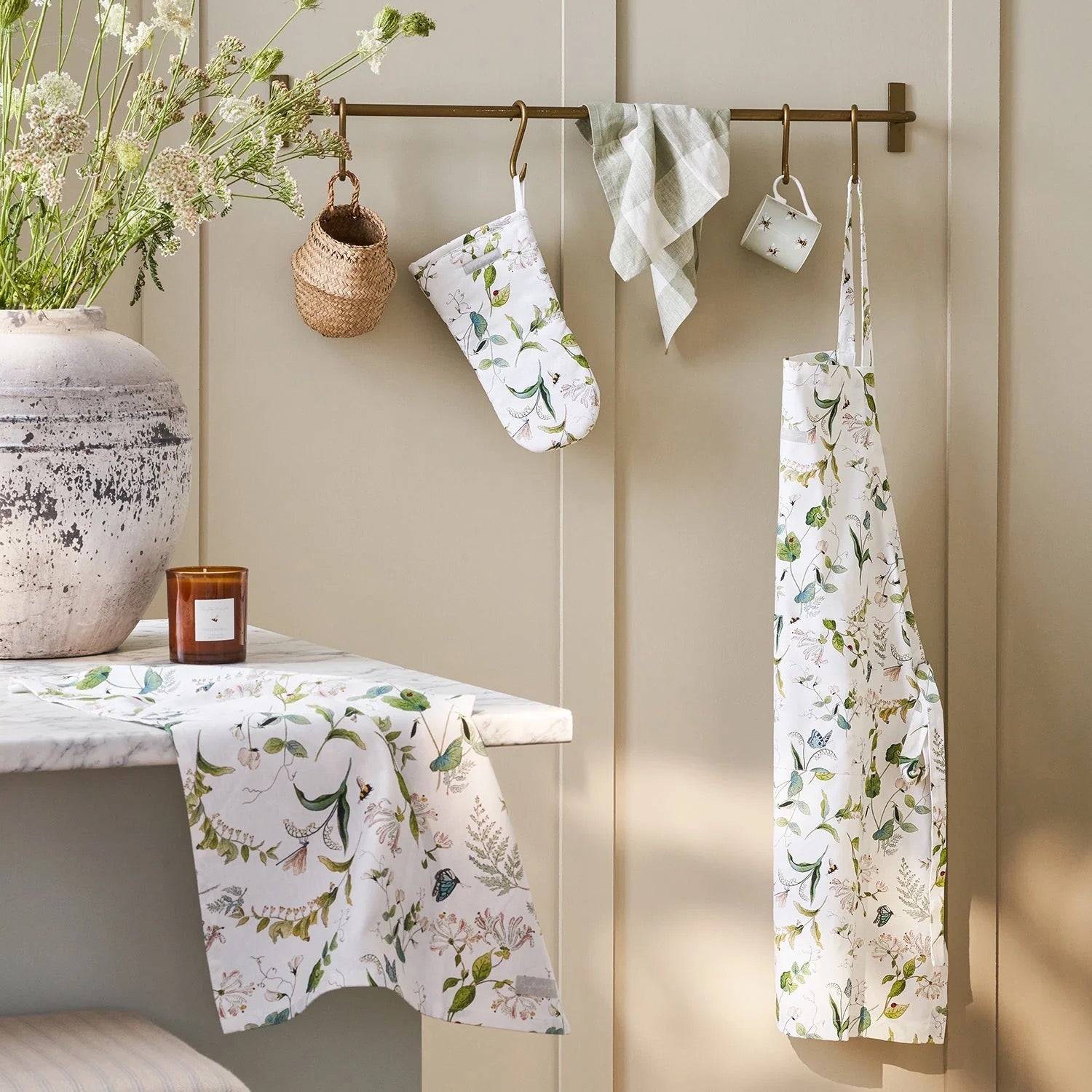 Sophie Allport Wild Floral Tea Towel