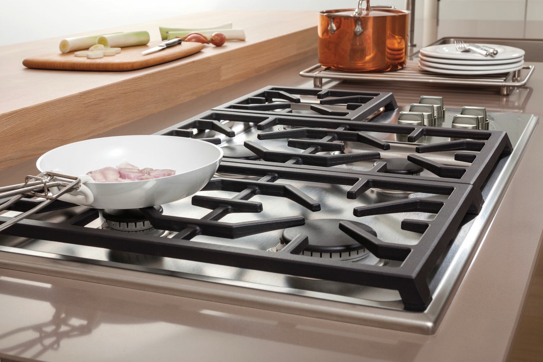 Wolf Professional Gas Cooktop ICBCG365P/S