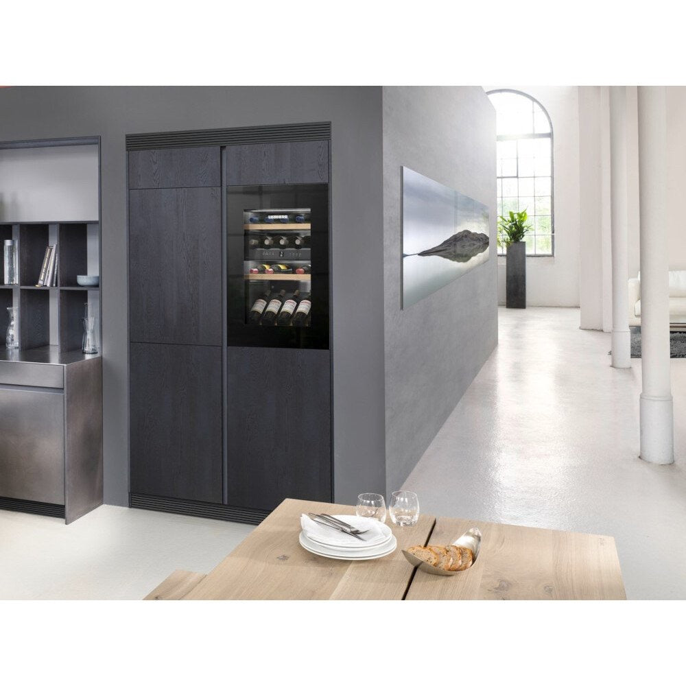 Liebherr EWTgb 1683 Vinidor Built-in multi-temperature wine fridge