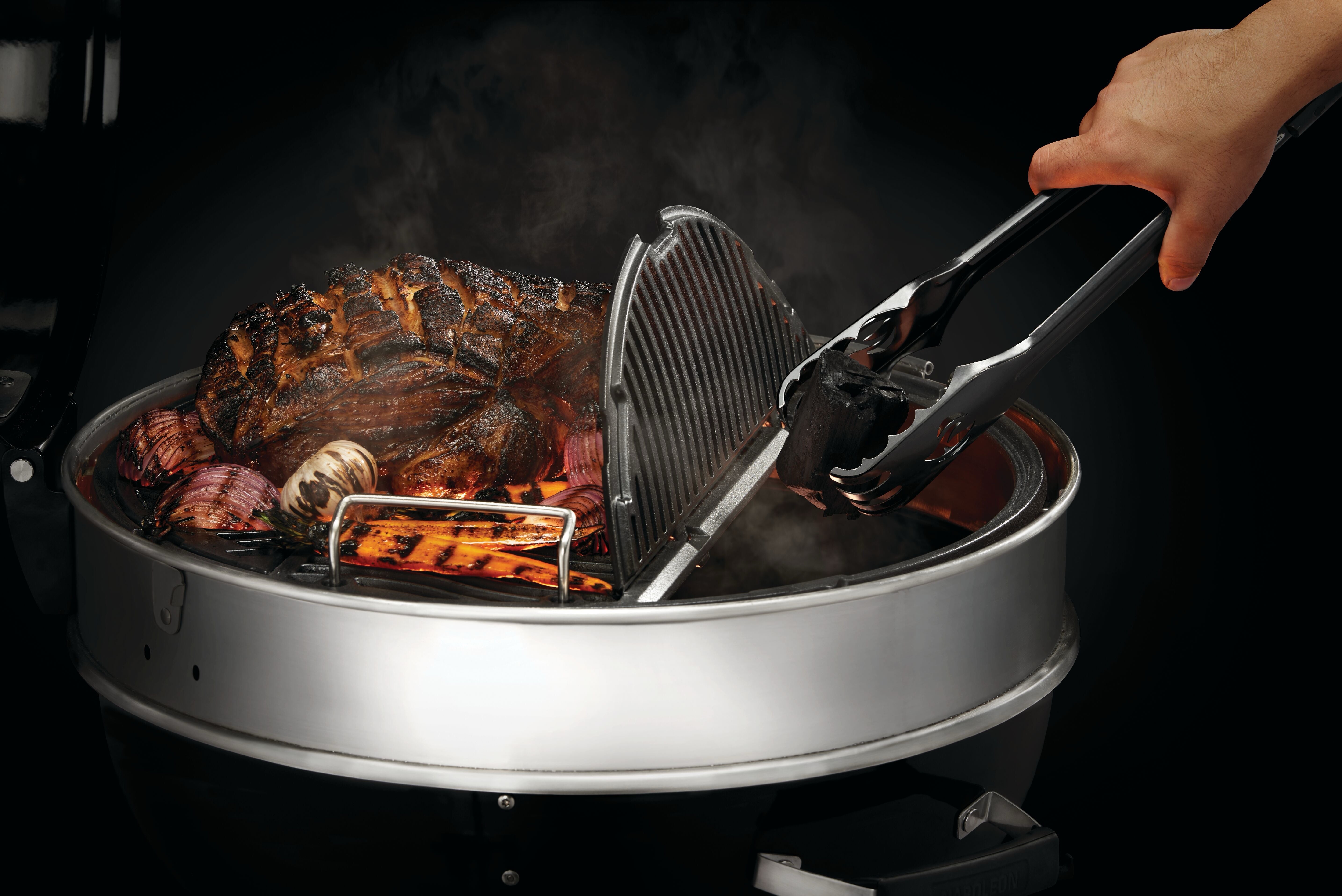Napoleon Professional 22 Charcoal Kettle - PRO22MK-LEG-3