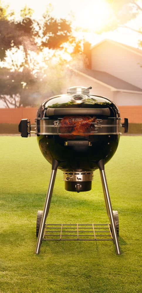 Professional 22 Charcoal Kettle | Cast Iron WAVE™ Grids | Rotisserie Ready | Vortex Heat Management | Porcelain Steel Body | Outdoor Charcoal Grill UK | Caterbitz