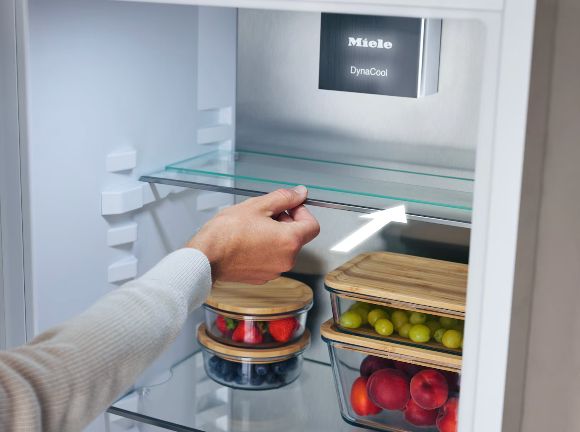 Miele Built-in refrigerator, 178 cm niche height Gold K 7747 C