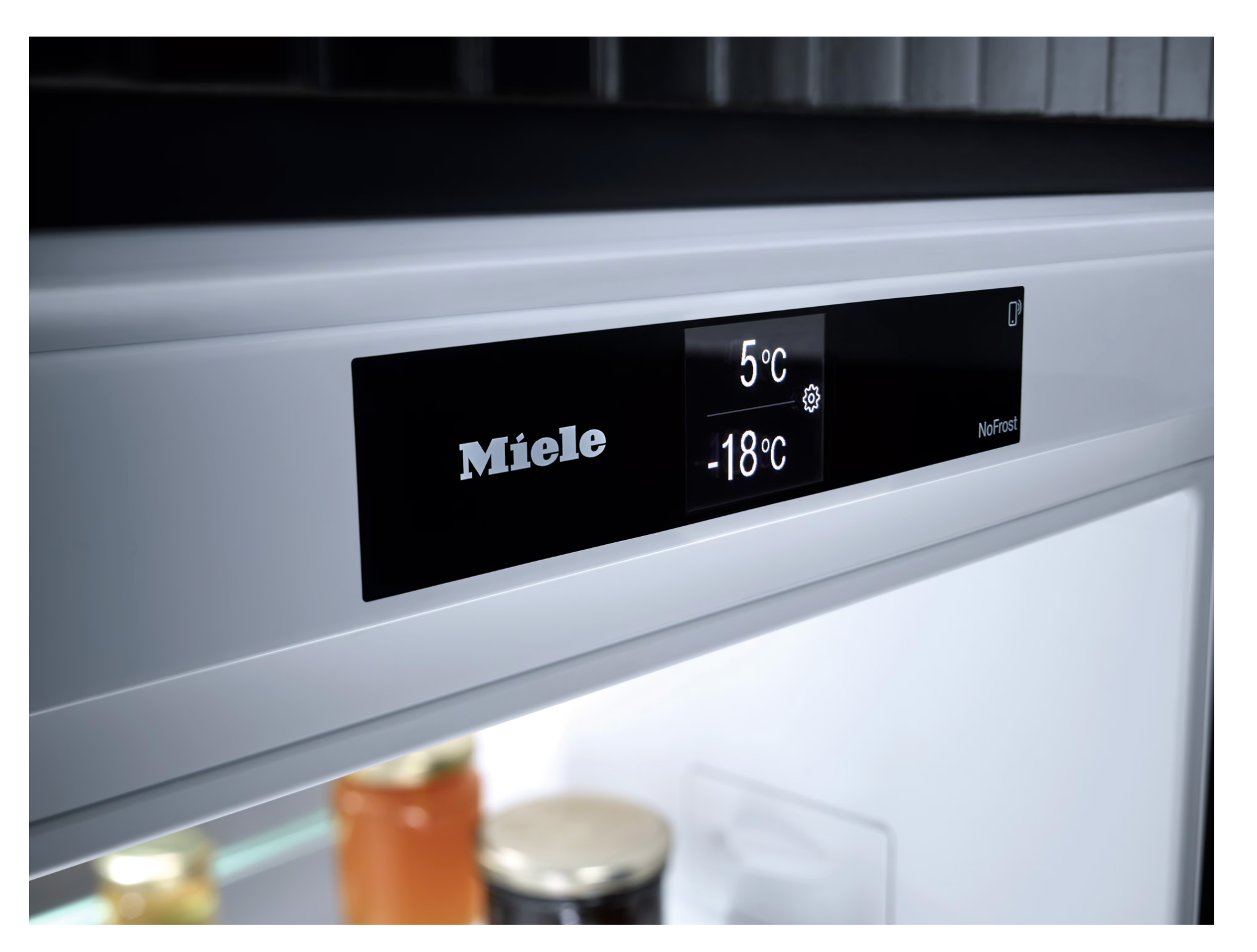 Miele Built-in fridge-freezer, 178 cm niche height Diamond KFN 7795 C