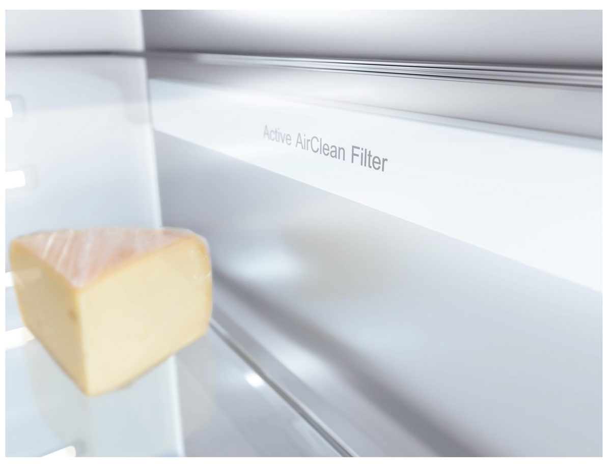 Miele MasterCool Fully Integrated Larder Fridge – Fixed Hinge