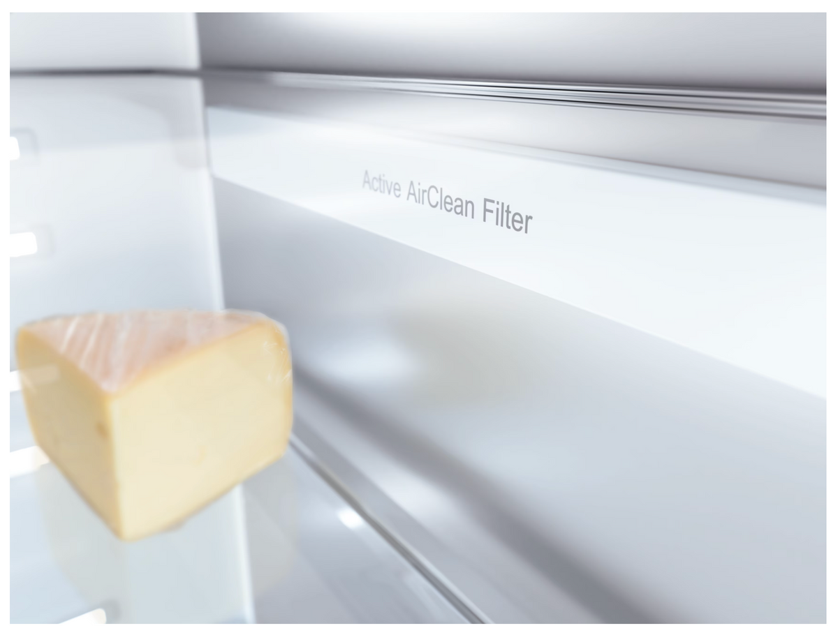 Miele MasterCool Fully Integrated Larder Fridge – Fixed Hinge