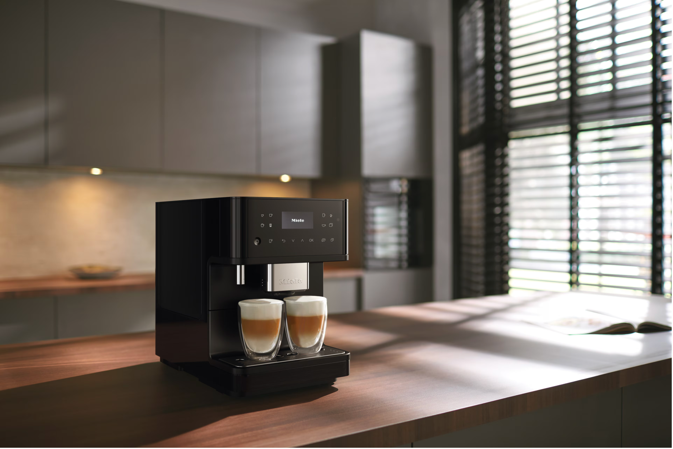 Miele Countertop coffee machine Gold CM 6560 MilkPerfection