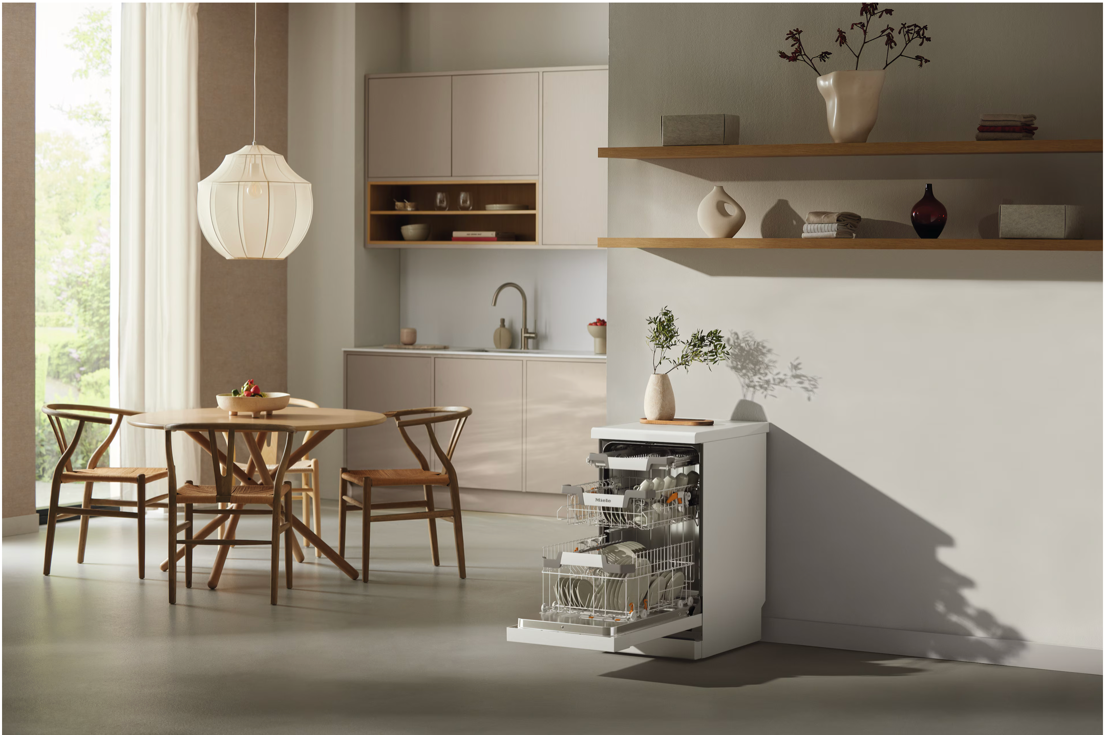 Miele Freestanding dishwasher, 45 cm  Gold G 5740 SC SL Brilliant White