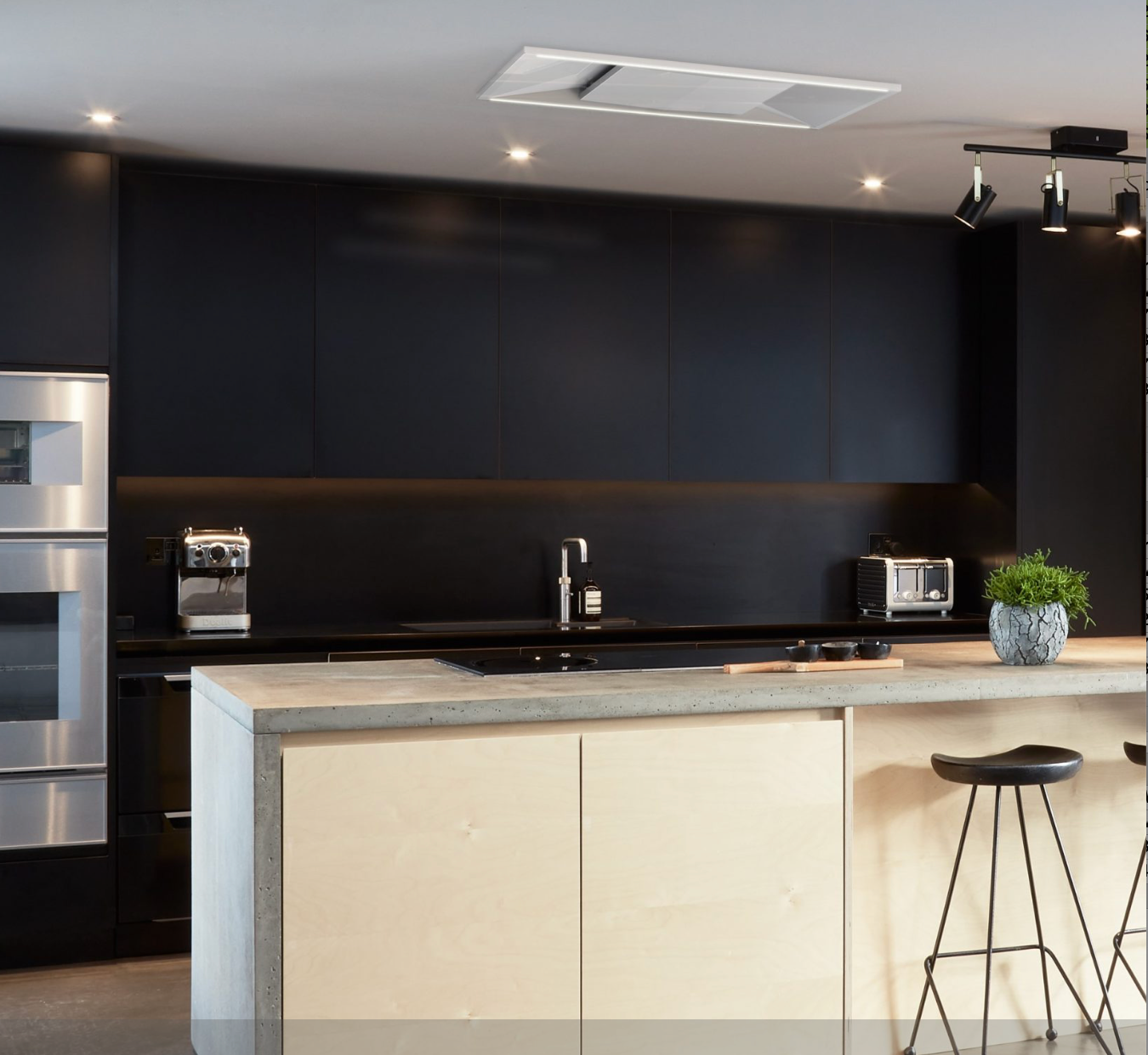 Westin Stratus Edge Ceiling Hood