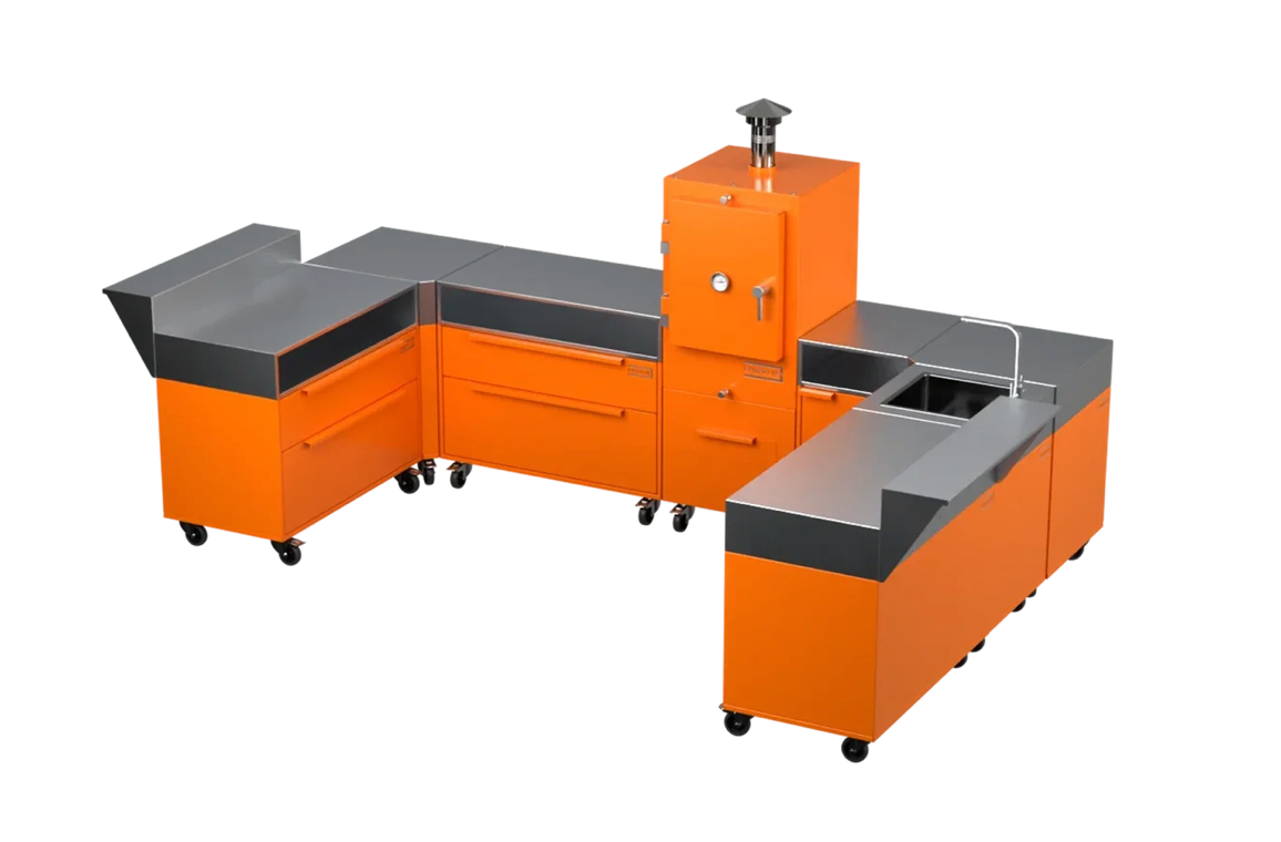 Charlie Oven U-Shape Kitchen U3
