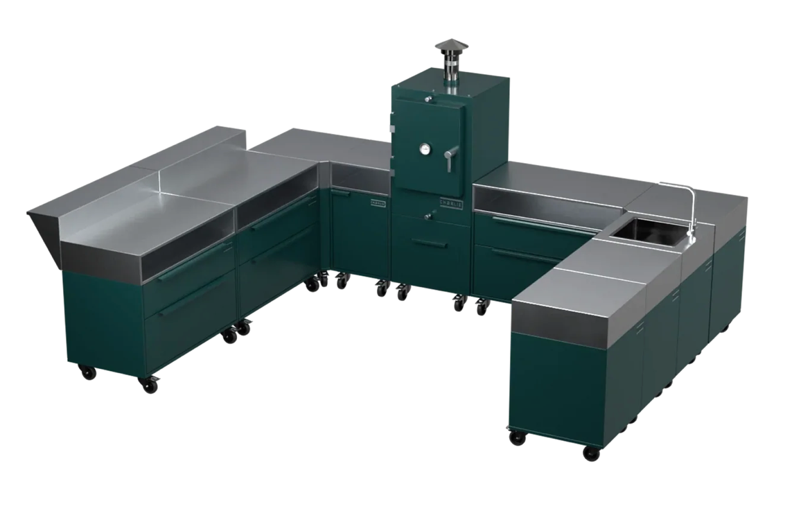 Charlie Oven U-Shape Kitchen U4