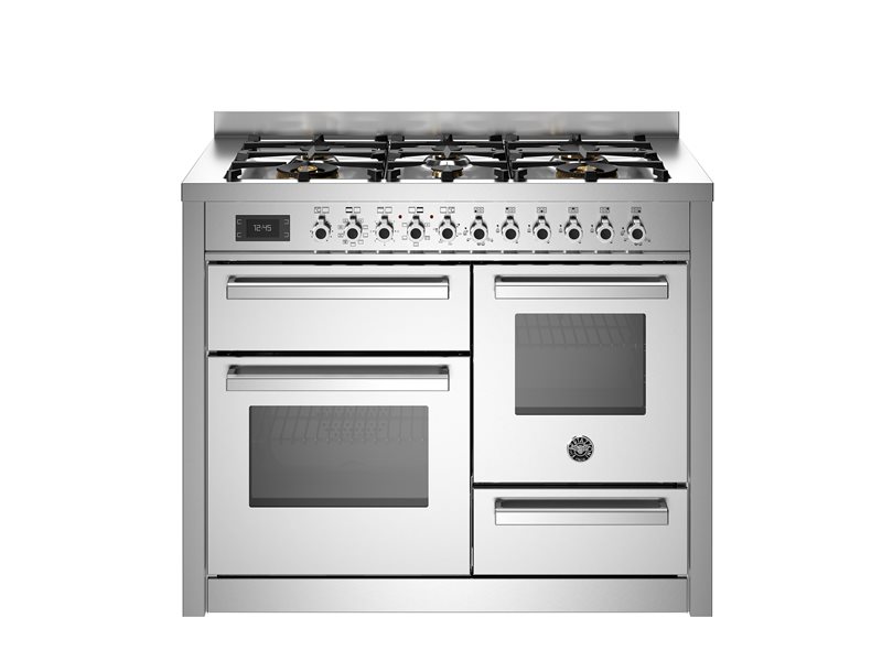 Bertazzoni 110cm Professional Series 110 cm 6-burner electric triple oven