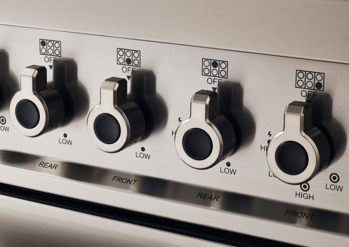 Bertazzoni 110cm Professional Series 110 cm 6-burner electric triple oven