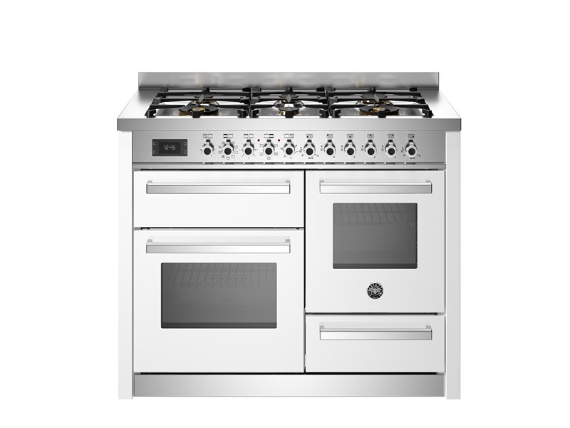 Bertazzoni 110cm Professional Series 110 cm 6-burner electric triple oven