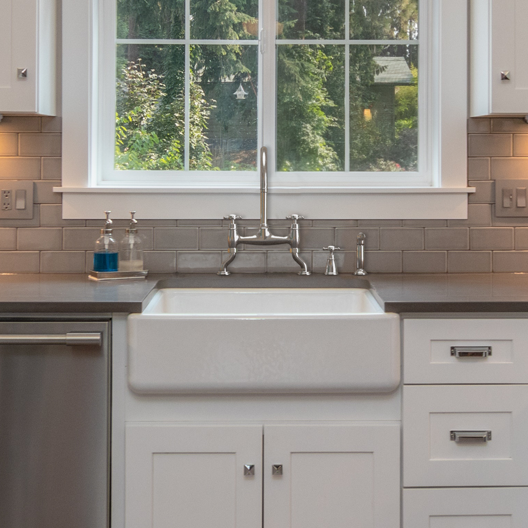 Bidbury & Co Chalford Kitchen Tap Independent Pull-Out Spray with Crosshead Handle